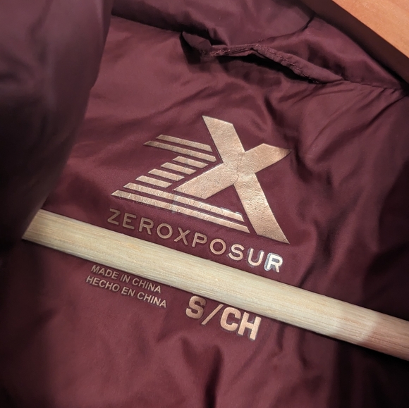 Women's ZeroXposur Packable Puffer Vest size small - Picture 2 of 6